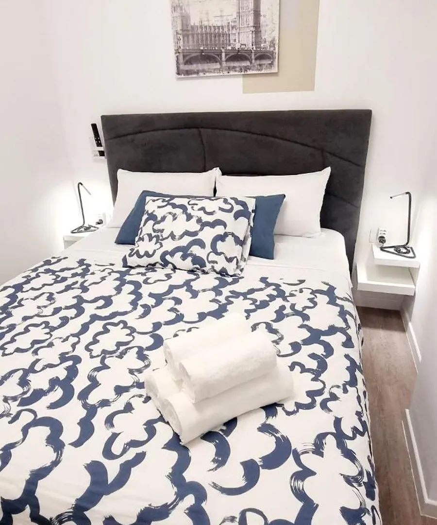 Guest house Almar We Go Puerto De Santiago! Private Rooms In Modern Shared Apartment - Habitaciones Privadas Puerto de Santiago